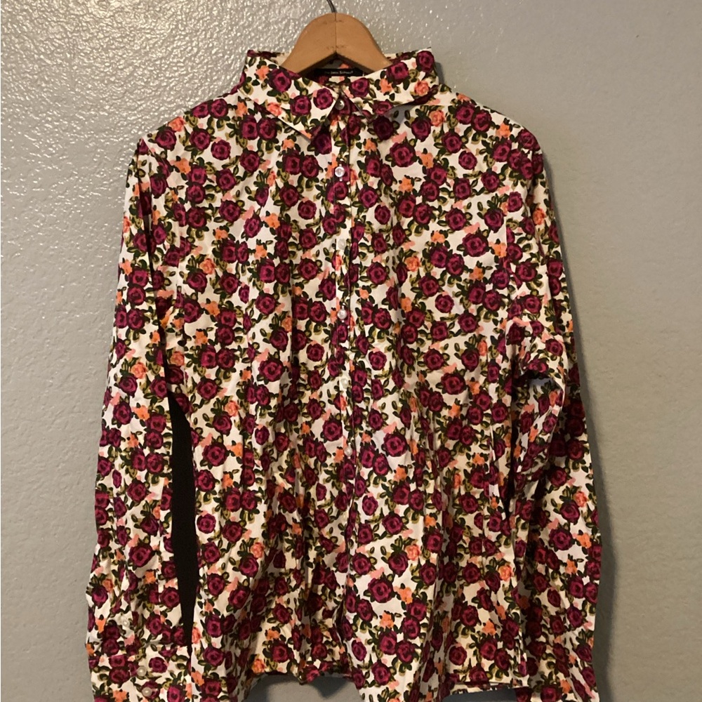 Lands End No Iron Floral Print Long Sleeve Shirt. NWOT